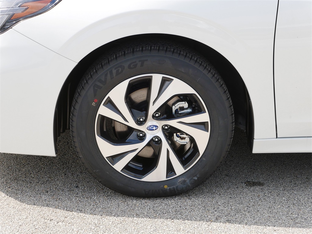 2025 Subaru Legacy Premium photo 4