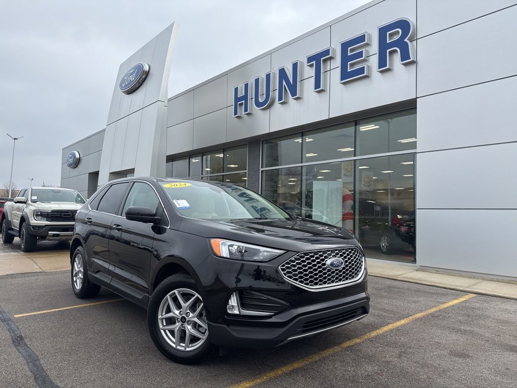 2024 Ford Edge SEL's photo