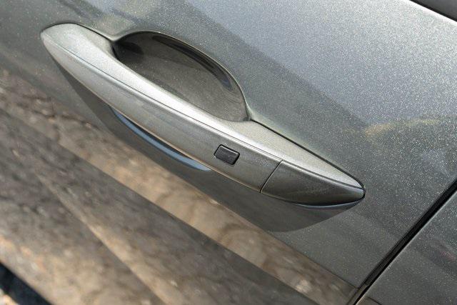 2025 Hyundai Elantra Hybrid SEL Sport photo 3