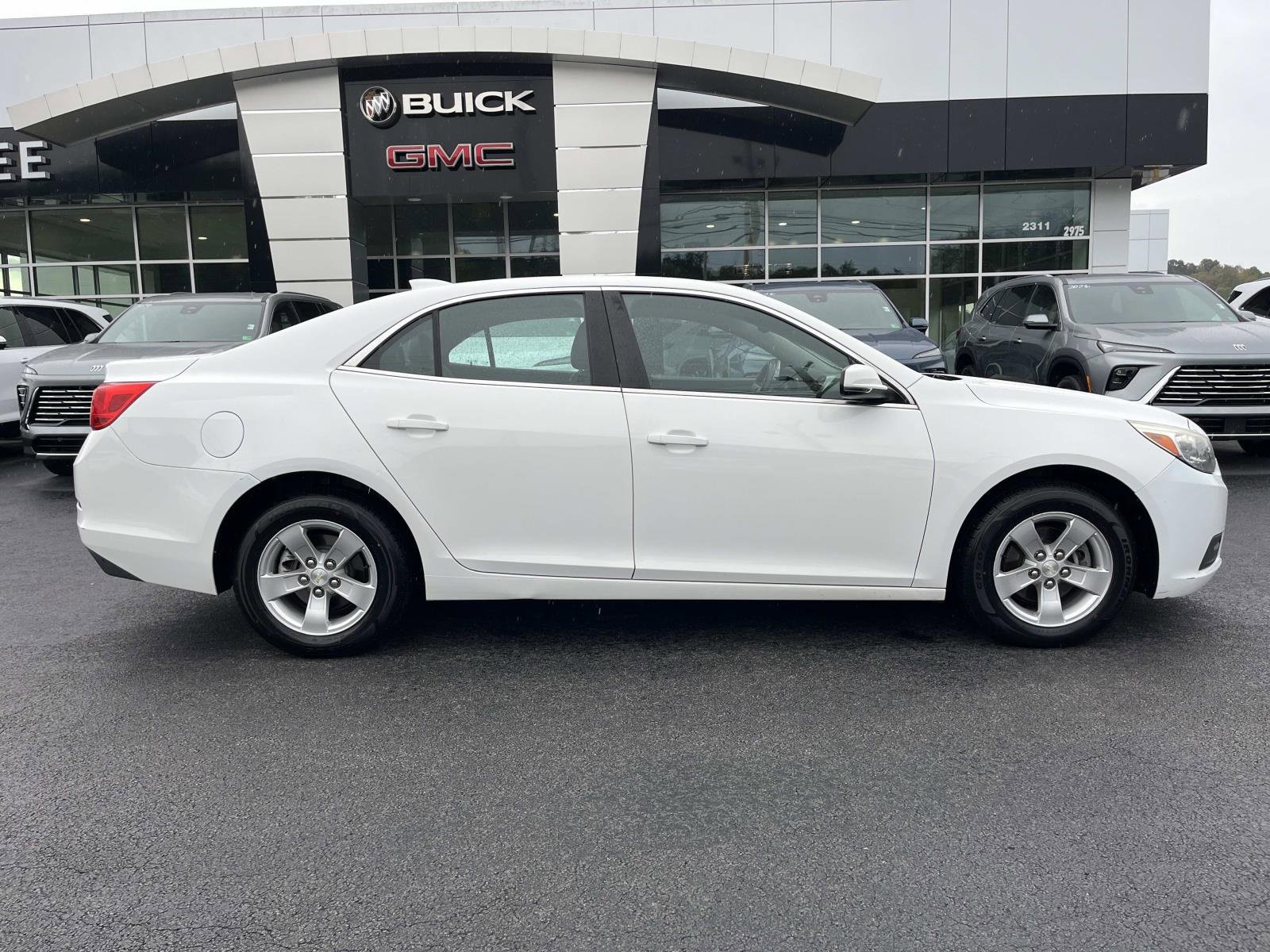 Used 2016 Chevrolet Malibu Limited 1LT with VIN 1G11C5SA4GF142348 for sale in Bristol, VA