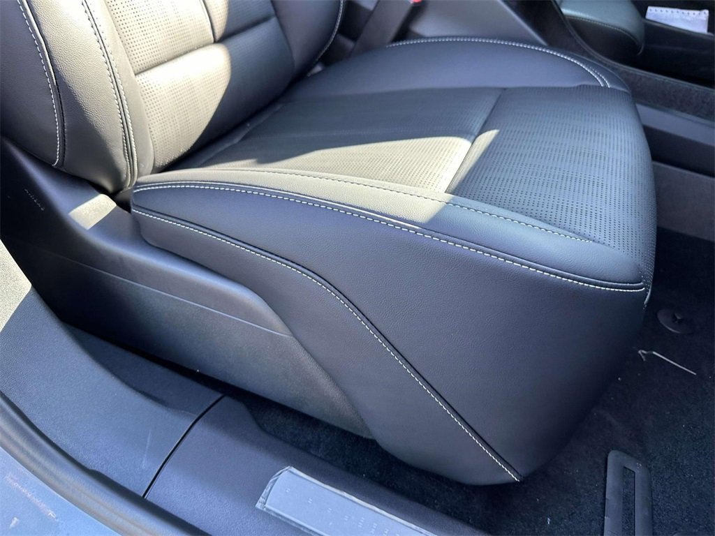 2025 Cadillac Optiq Sport photo 9