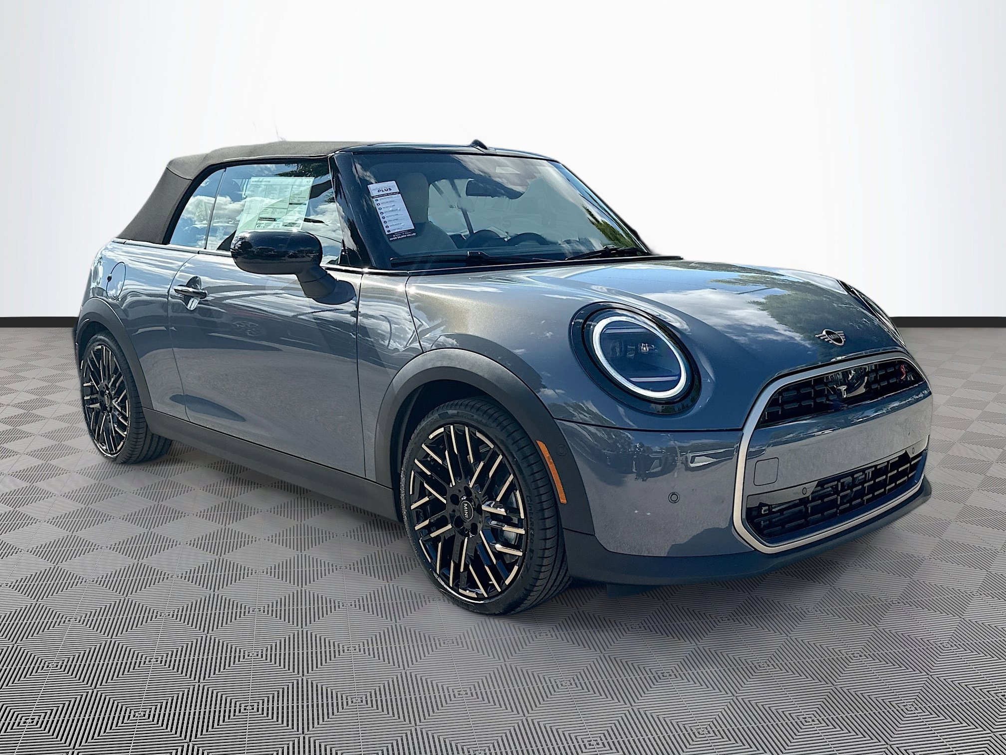 2026 MINI Convertible S's photo