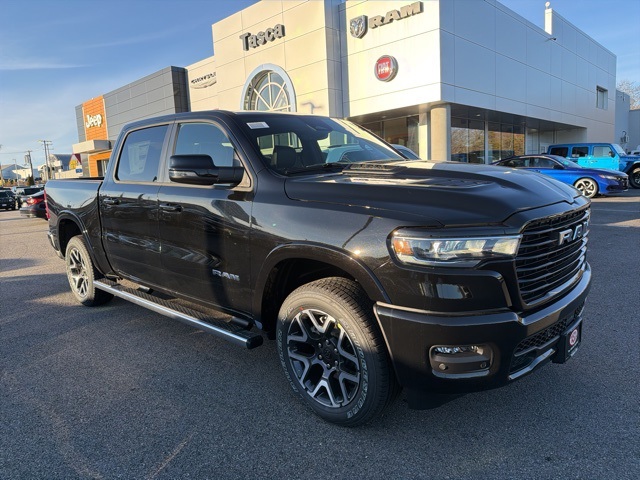 2026 RAM Ram 1500 Pickup Laramie's photo