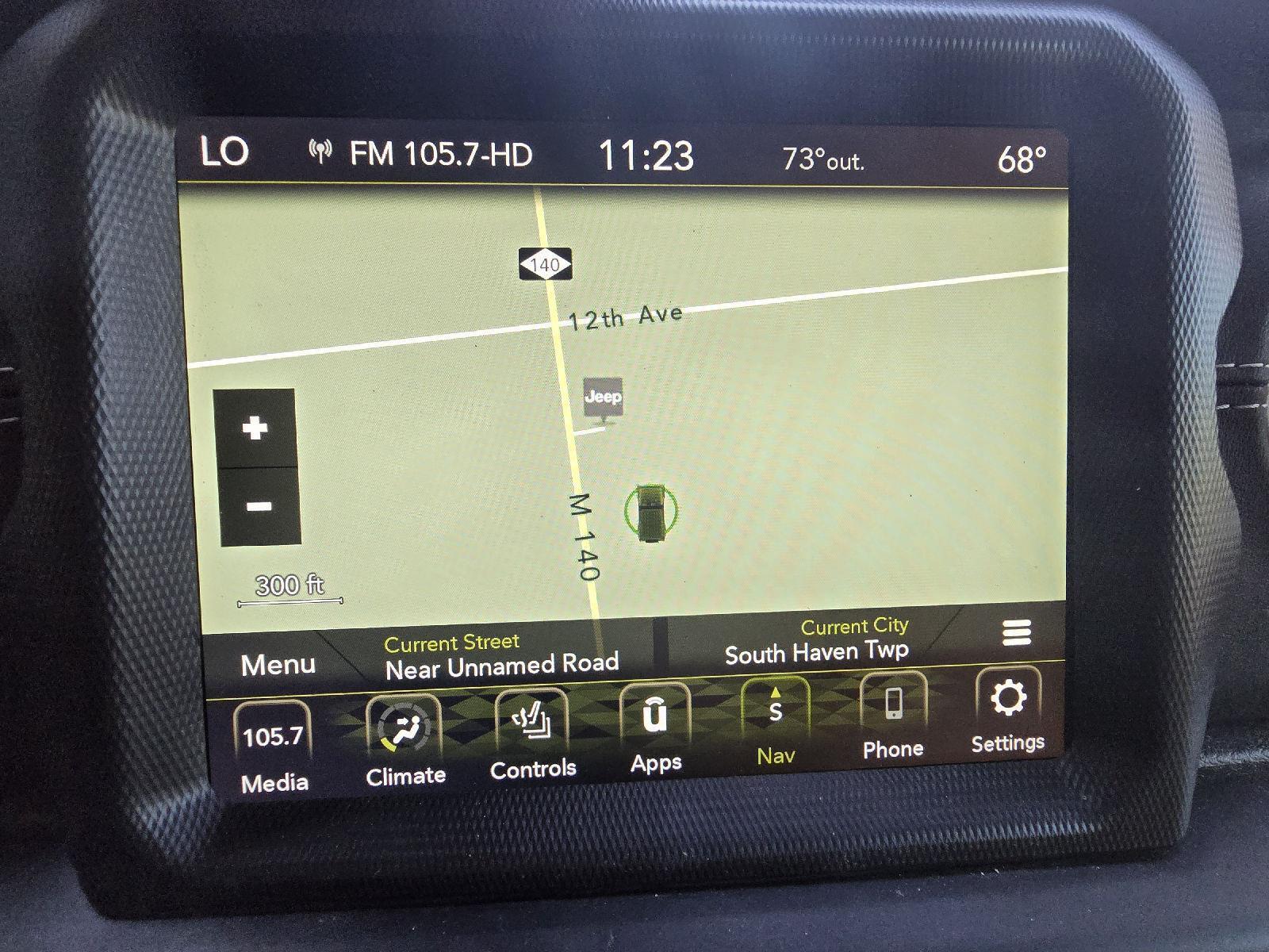 2022 Jeep Wrangler Unlimited Sahara photo 10