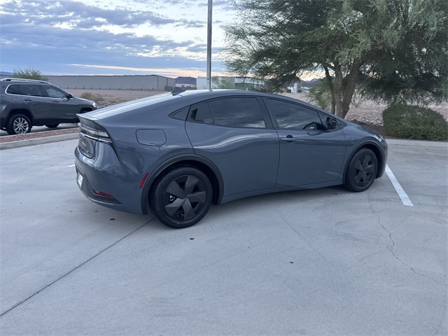 2023 Toyota Prius Prime SE photo 4