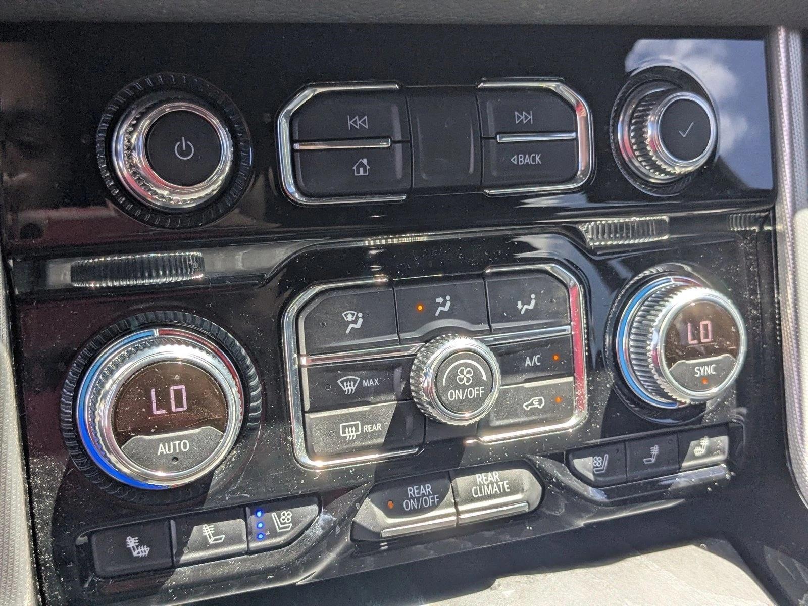 2021 Gmc Yukon Denali photo 4