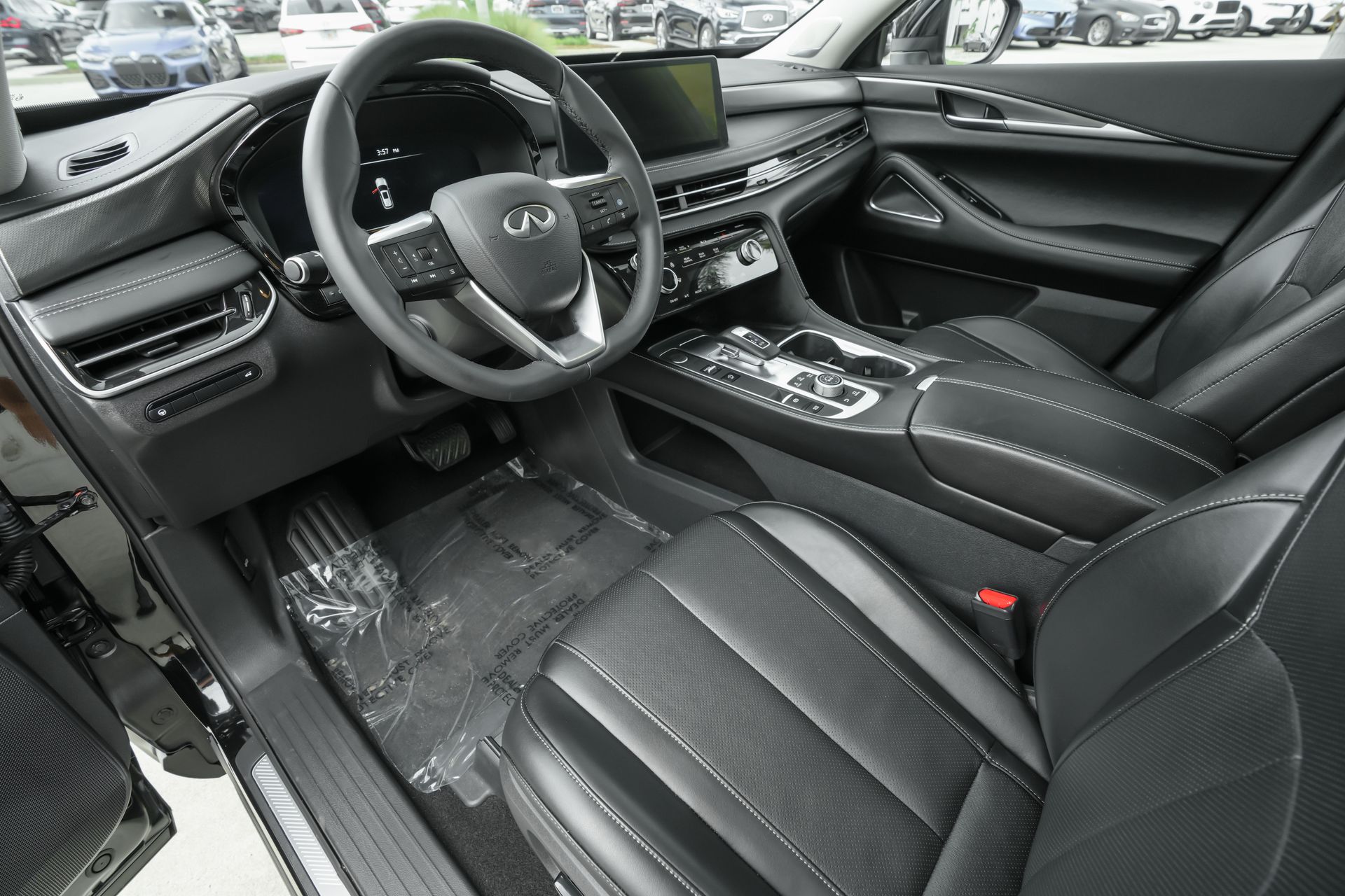 2025 Infiniti QX60 Luxe photo 4