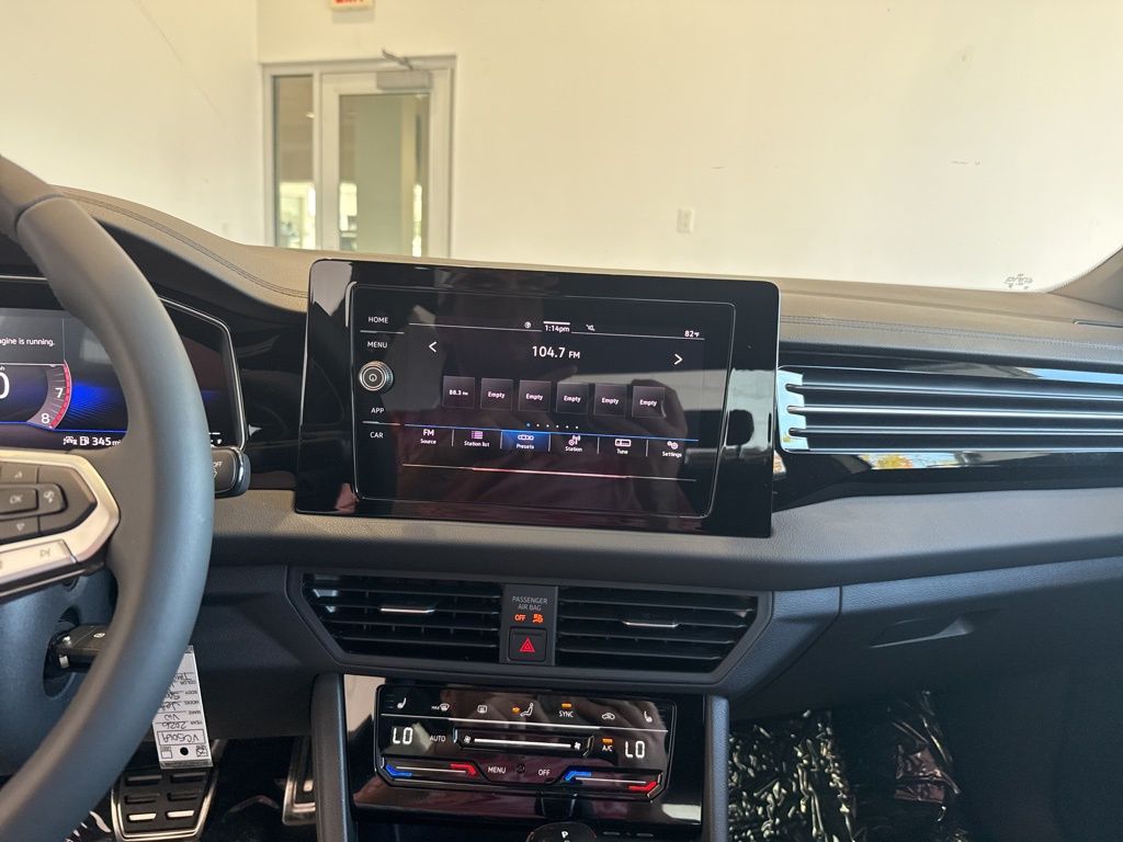 2026 Volkswagen Jetta 1.5T Sport photo 22