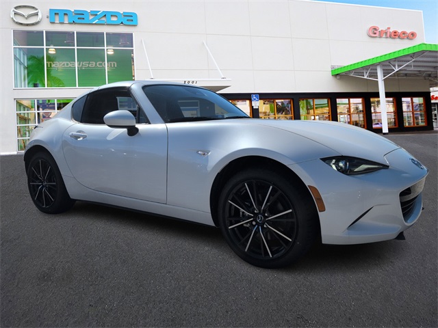 2024 Mazda MX-5 Miata RF Grand Touring's photo