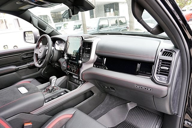 New 2026 Diamond Black Crystal Pearl-Coat Exterior Paint RAM RHO image 13