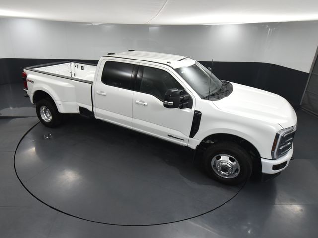 2025 Ford F-350 photo 47