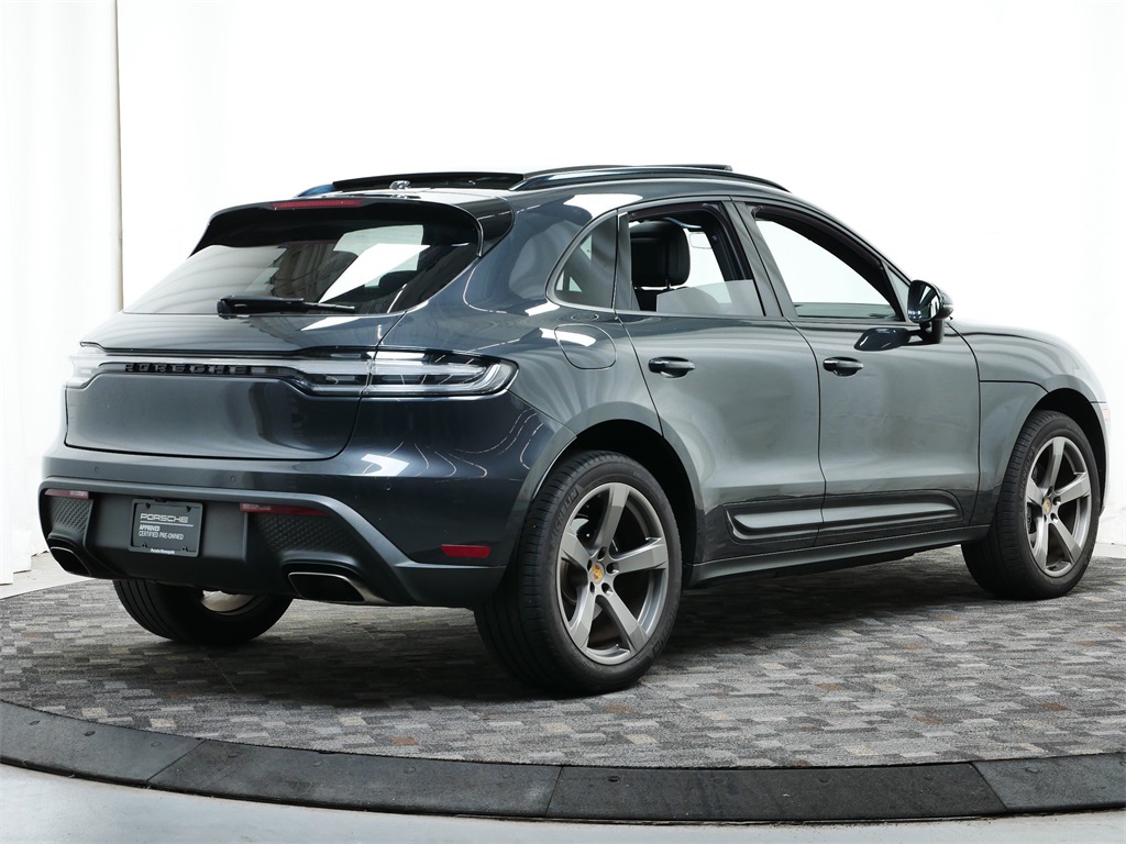 2022 Porsche Macan photo 6