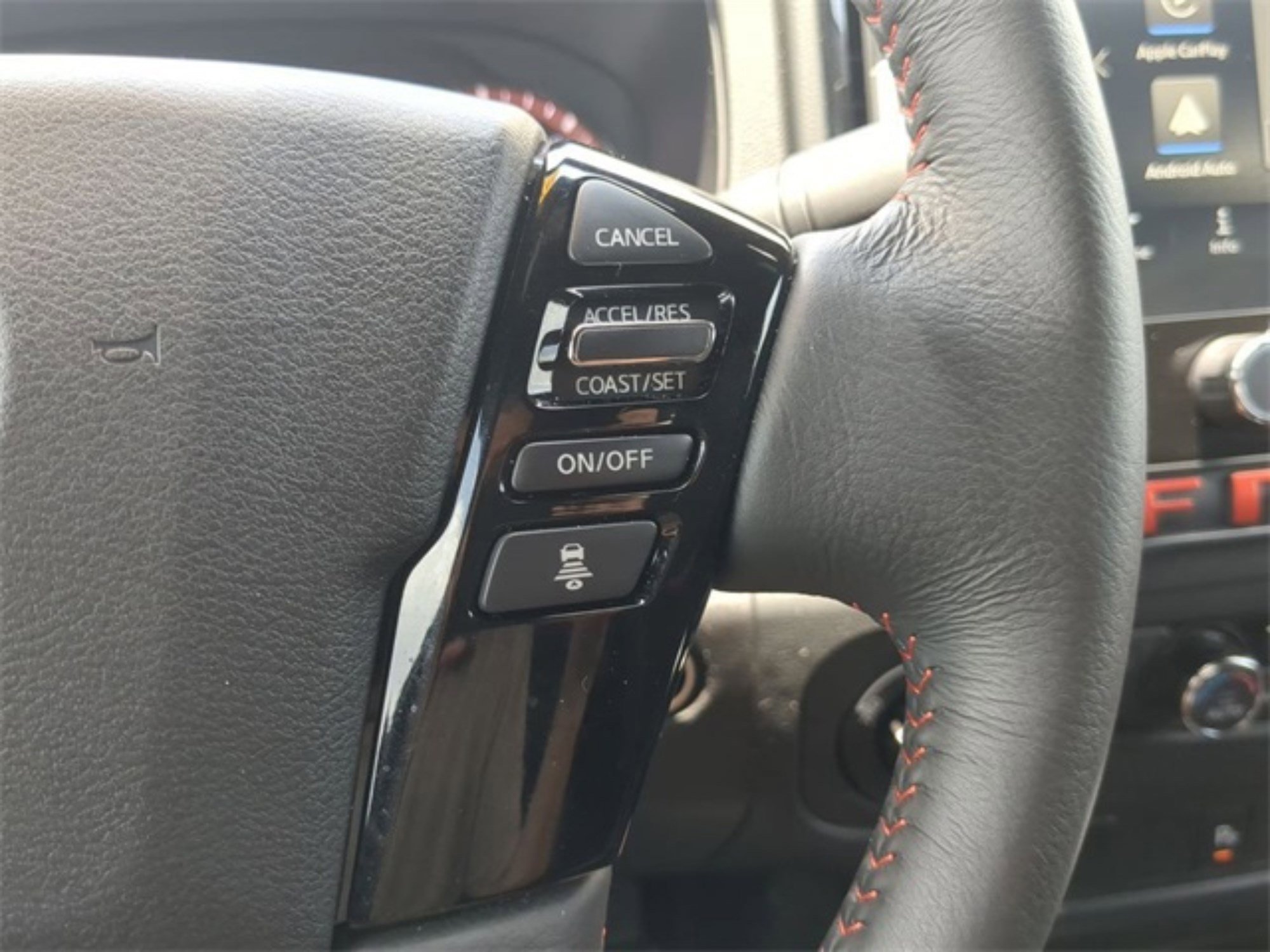 2025 Nissan Frontier PRO-4X photo 21