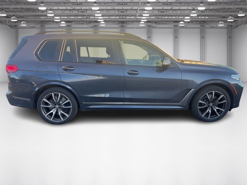 2021 Bmw X7 M50i photo 4