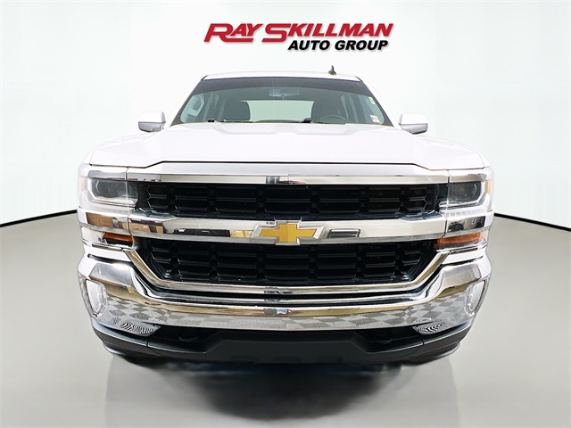 2018 Chevrolet Silverado 1500 LT1 photo 2