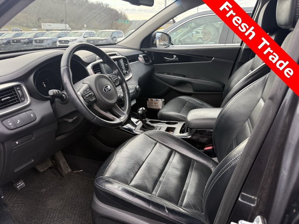2017 Kia Sorento EX photo 4