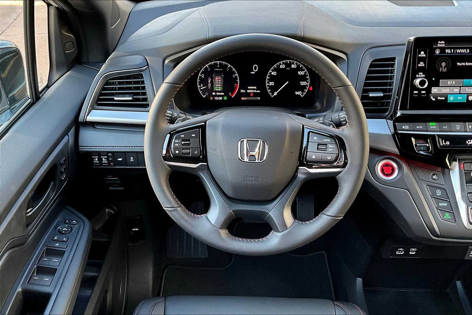 2025 Honda Odyssey photo 5