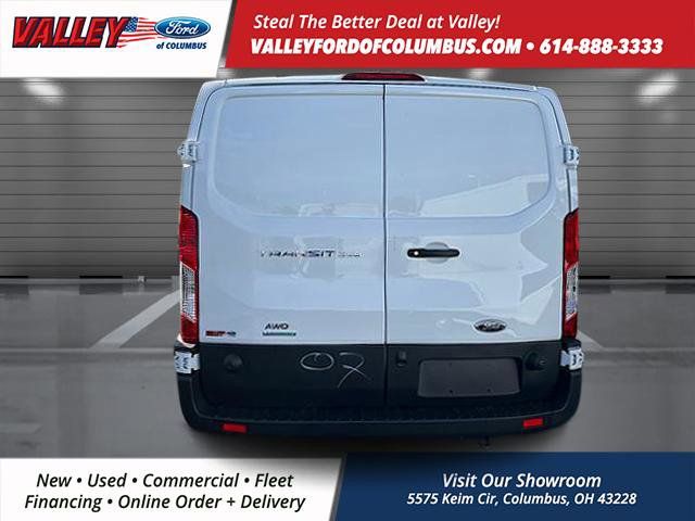2025 Ford Transit photo 4