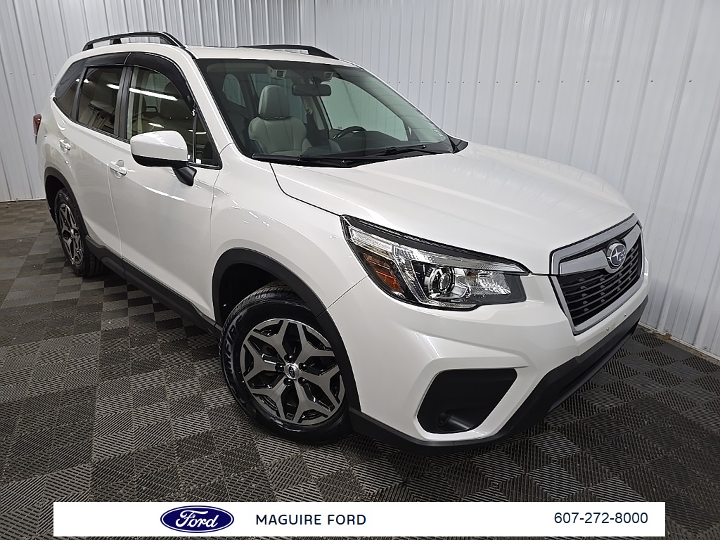 2020 Subaru Forester Premium photo 7
