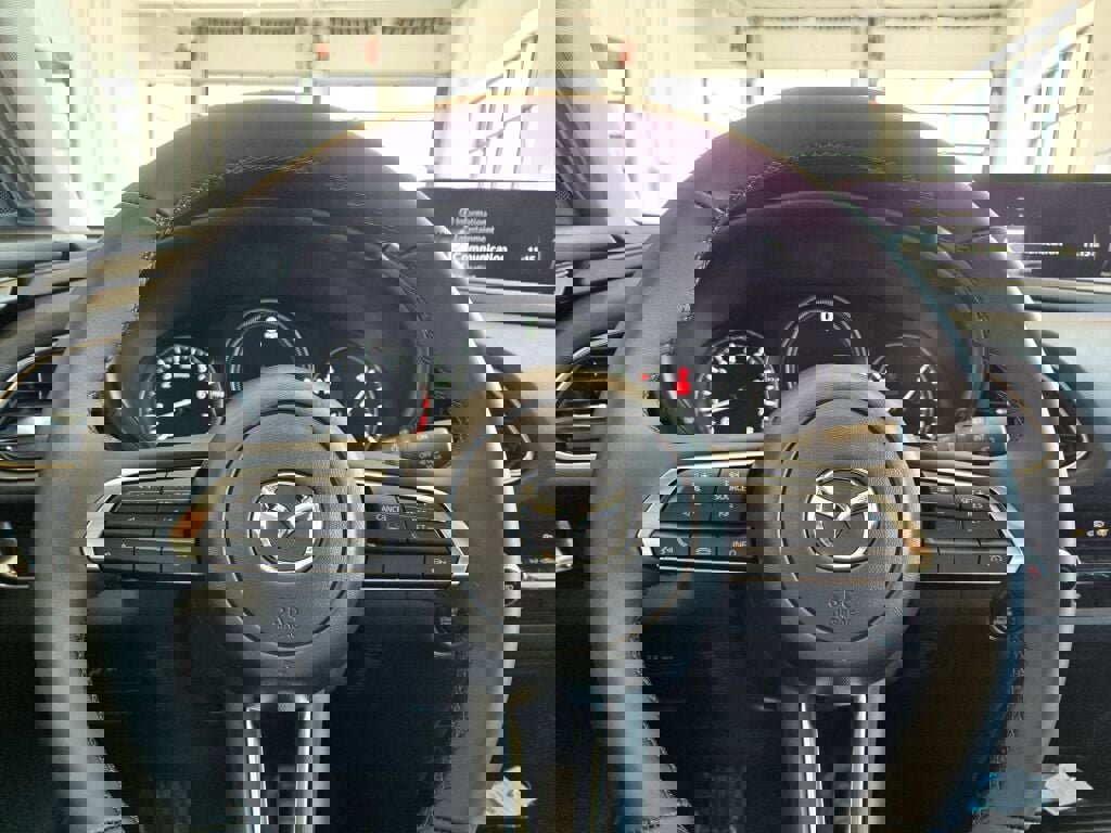 2025 Mazda CX-30 2.5 S Preferred photo 9