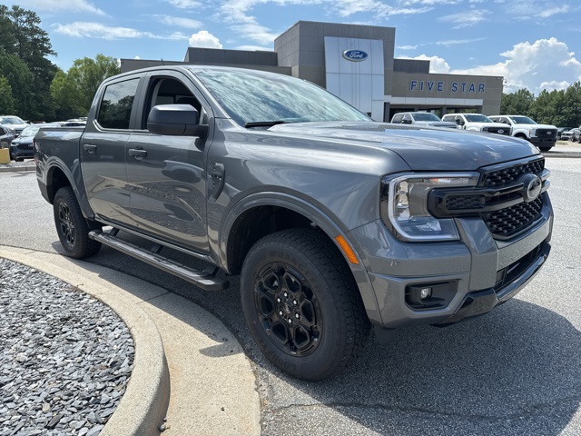 2025 Ford Ranger XLT photo 2