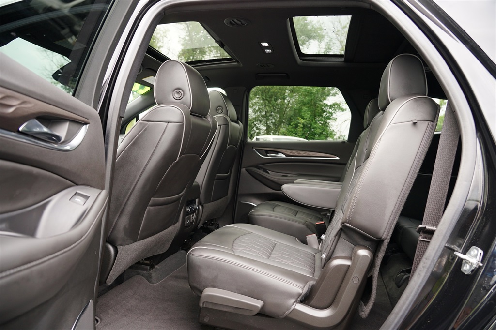 2022 Buick Enclave Avenir photo 19