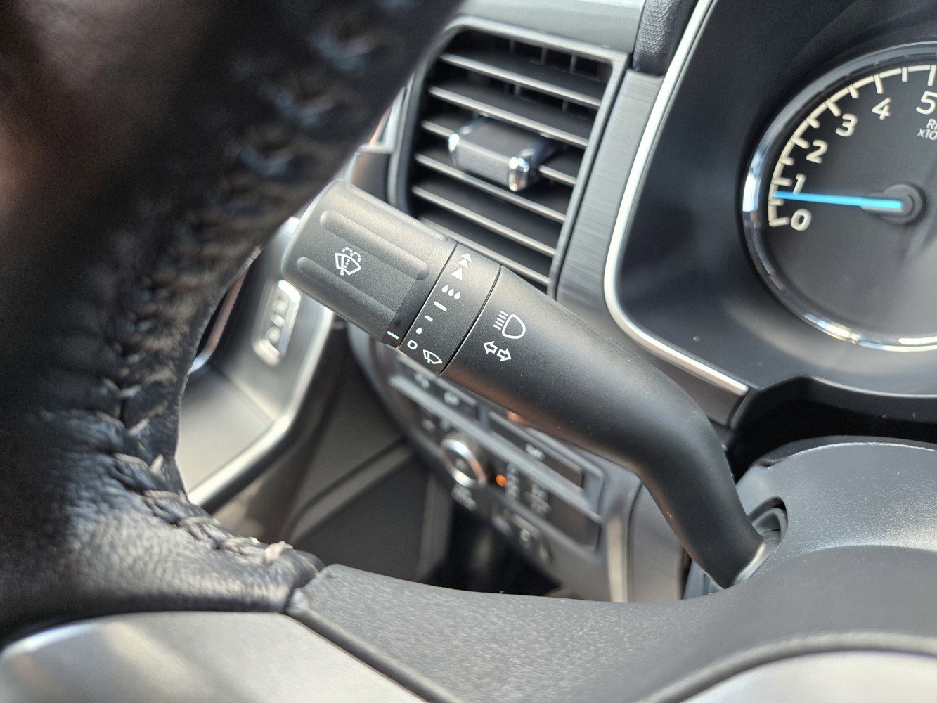 2022 Ford F-150 XLT photo 18