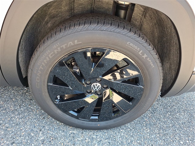 2026 Volkswagen Atlas SE Technology photo 3