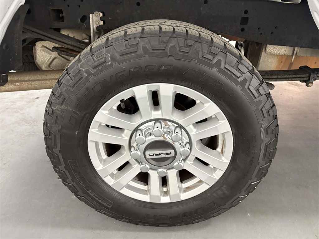 2019 Ford F-250 XLT photo 26