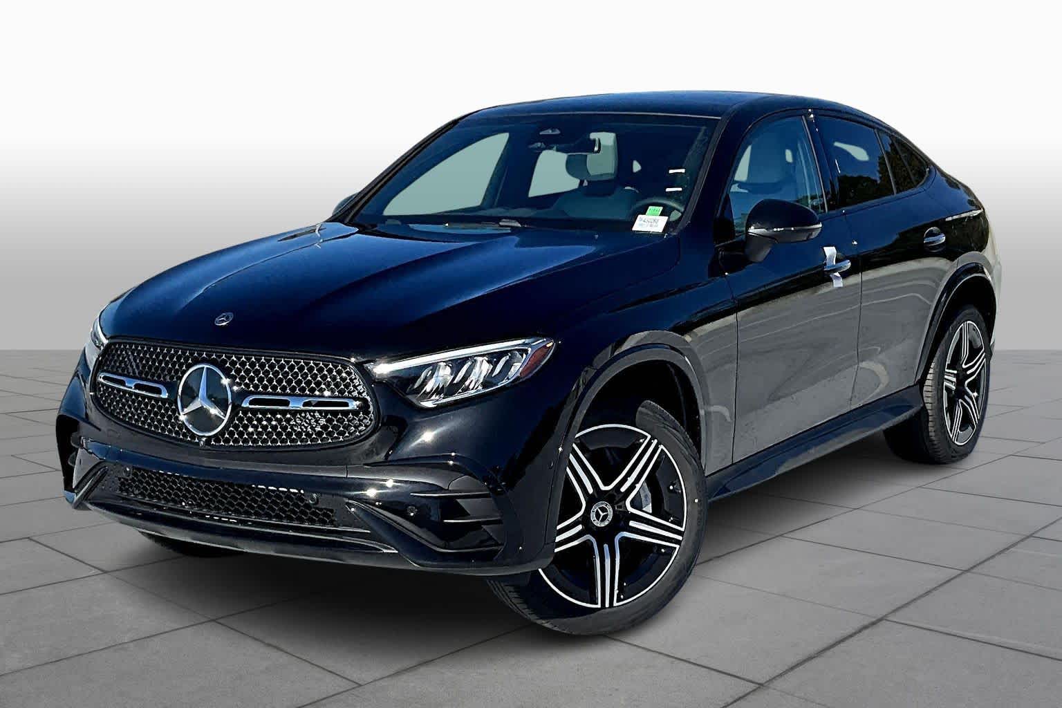 2026 Mercedes-Benz GLC Coupe GLC 300's photo