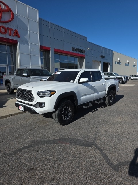 2023 Toyota Tacoma TRD Off Road's photo