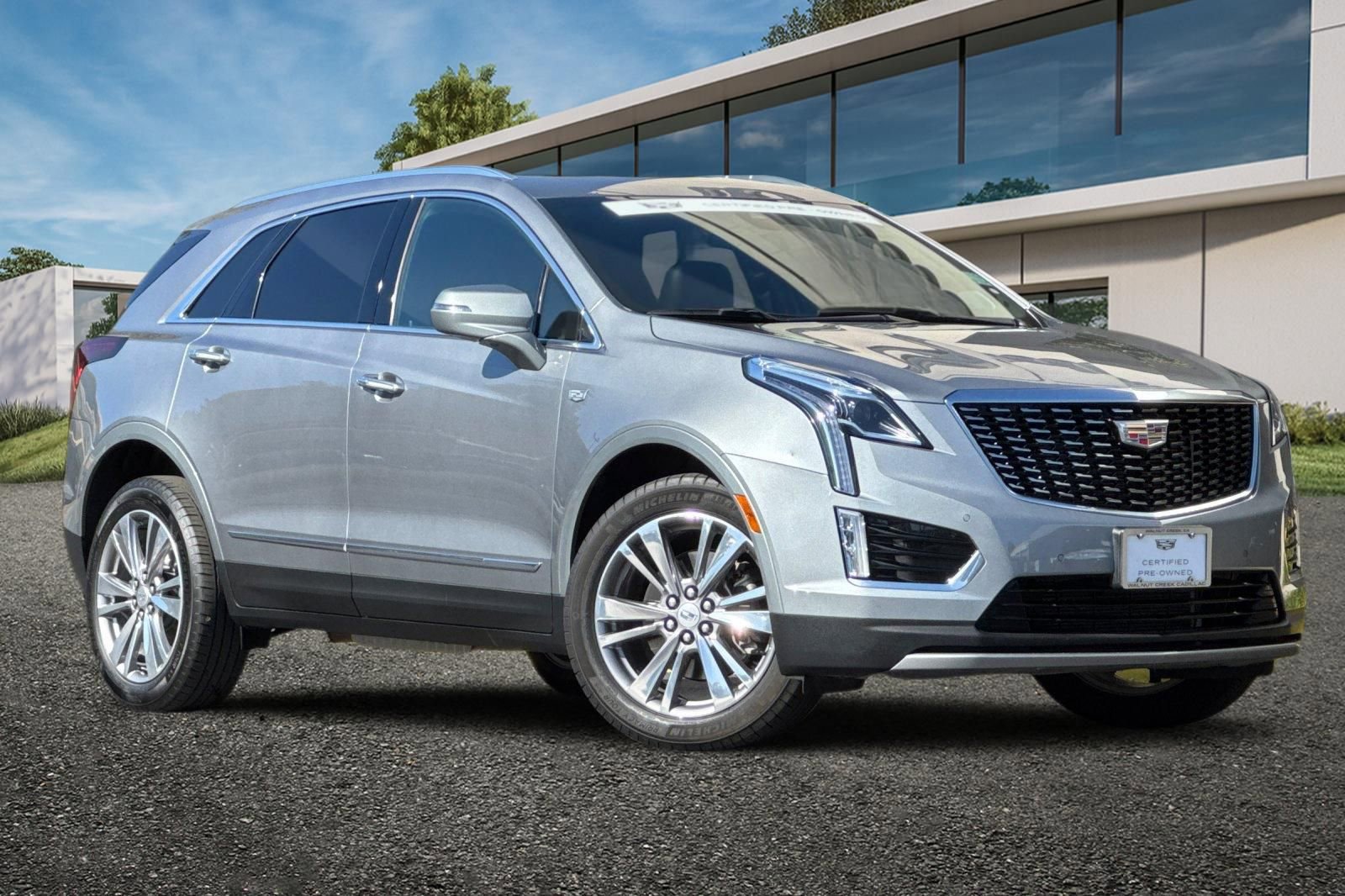 2025 Cadillac XT5 Premium Luxury's photo