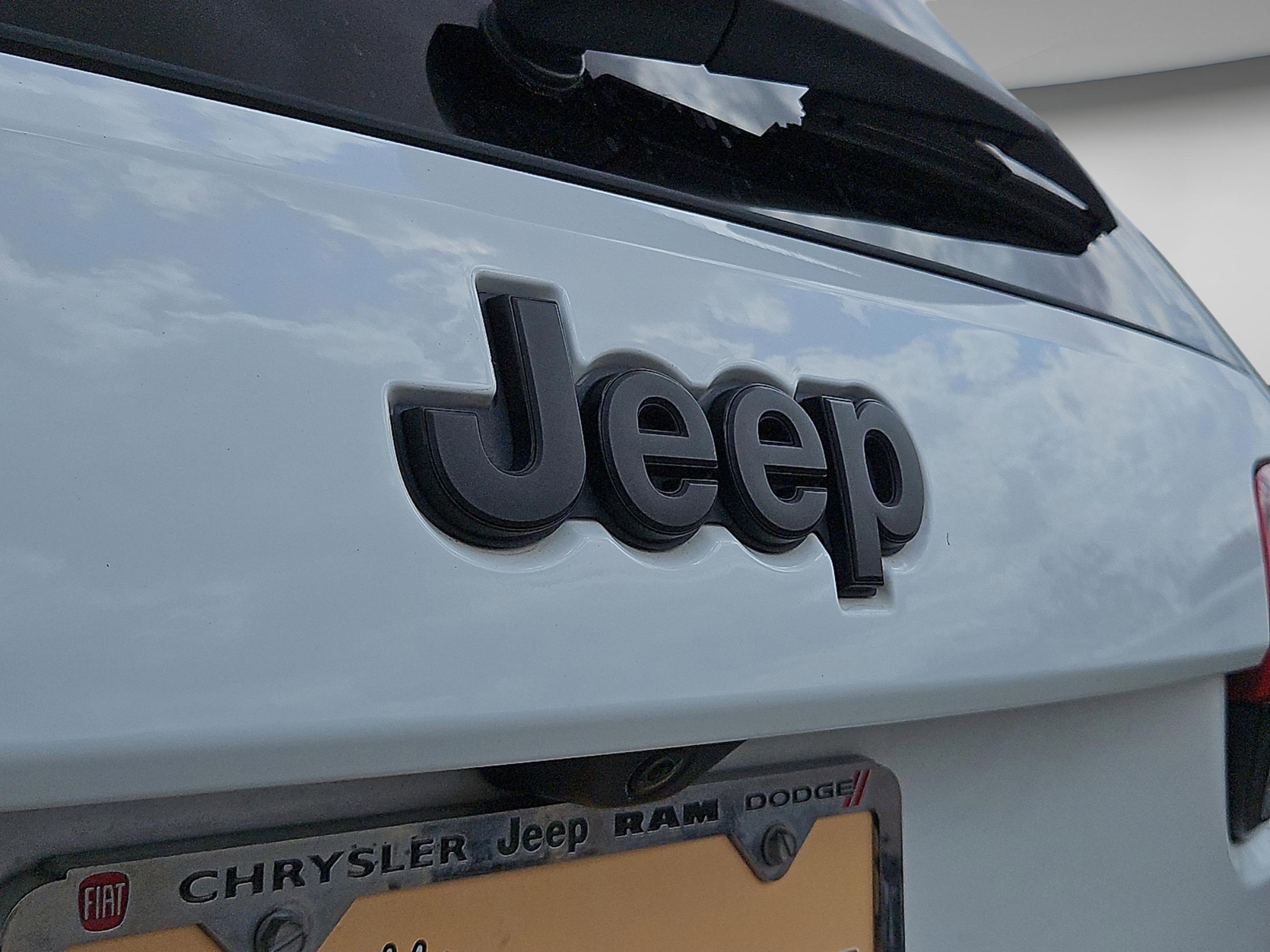 2021 Jeep Grand Cherokee Freedom photo 18