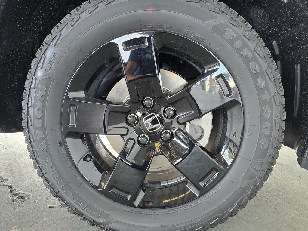 2025 Honda Ridgeline Black Edition photo 64