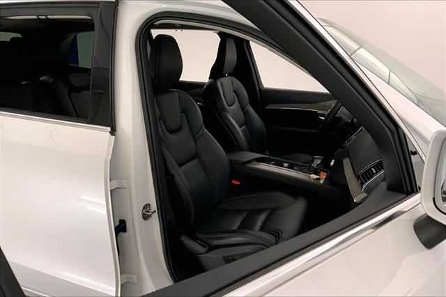 2022 Volvo XC90 T6 Inscription photo 4