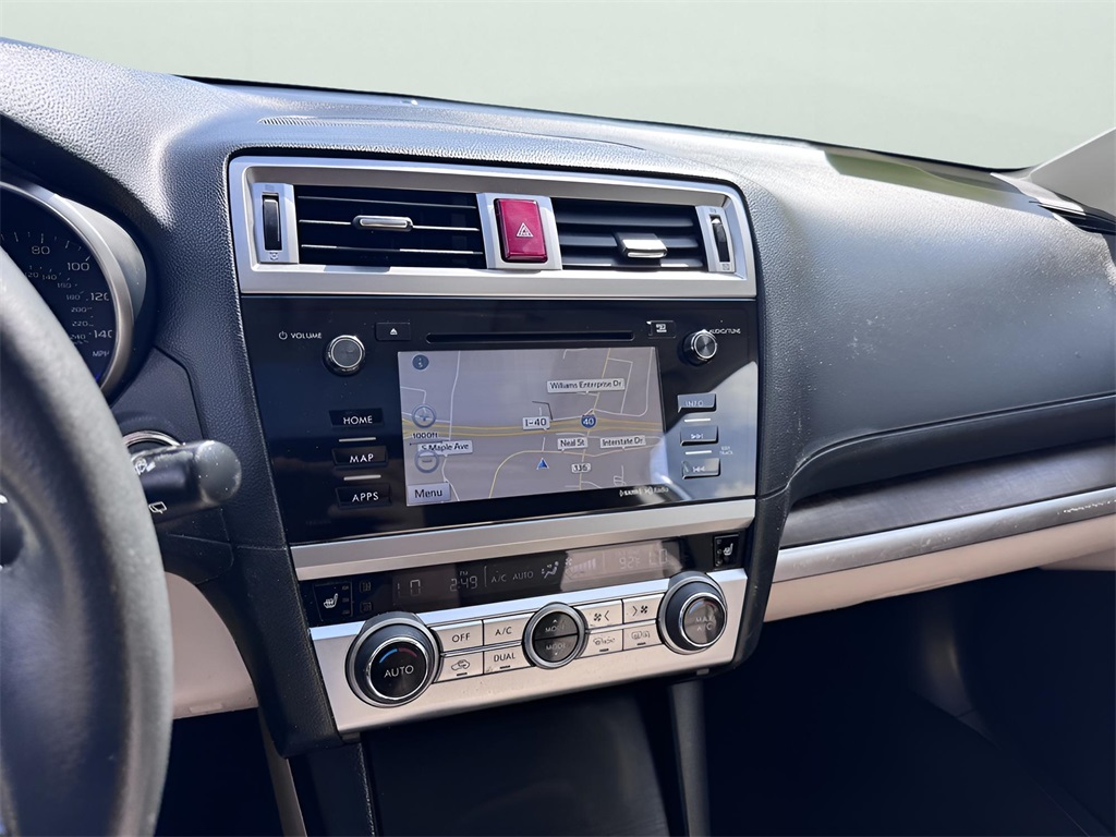 2017 Subaru Outback 2.5i photo 21