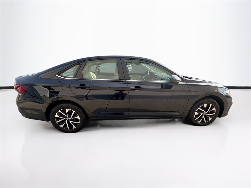 2025 Volkswagen Jetta 1.5T S photo 4