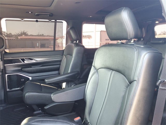 2023 Jeep Wagoneer Series III photo 12