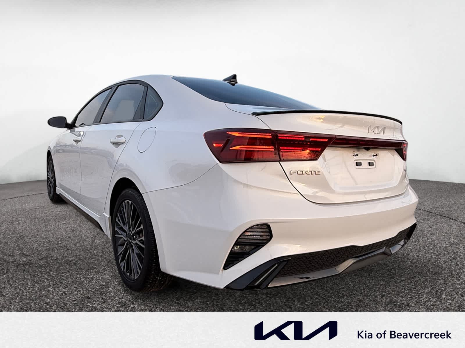2024 Kia Forte GT-Line photo 3