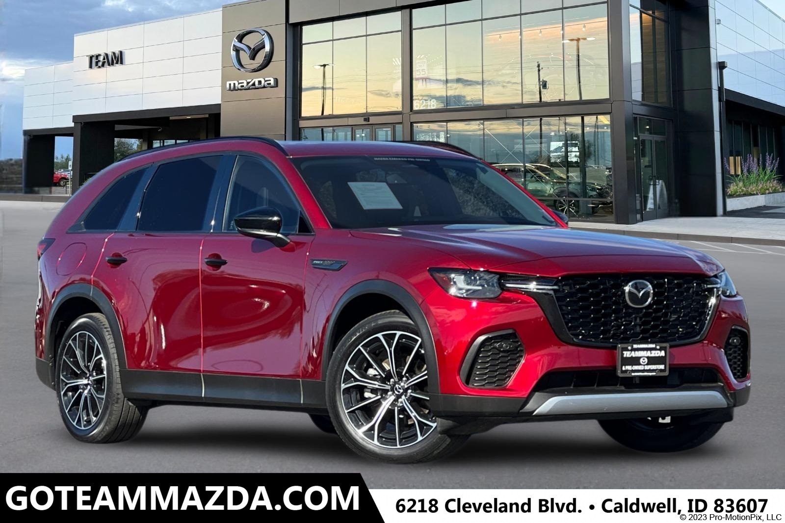 2025 Mazda CX-70 Premium Package's photo