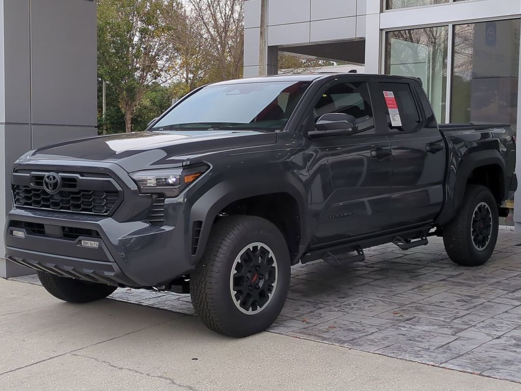 2025 Toyota Tacoma TRD Off Road's photo