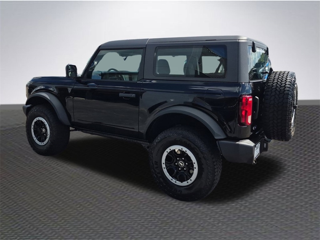2025 Ford Bronco Base photo 5