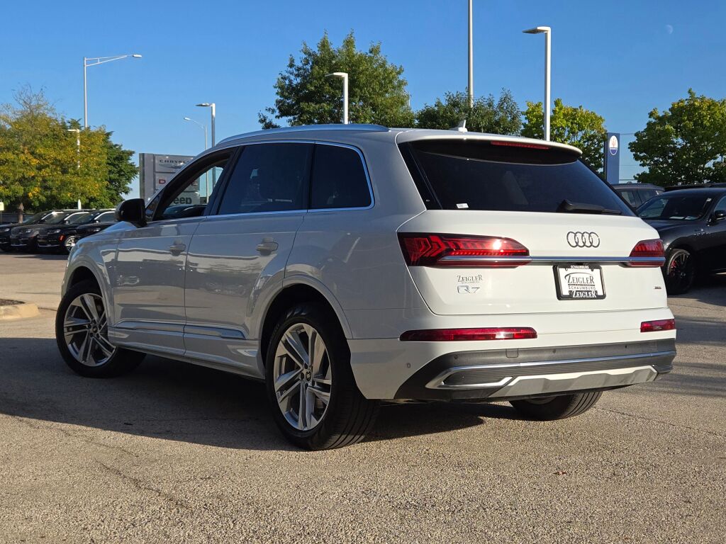 2022 Audi Q7 55 Premium Plus photo 14
