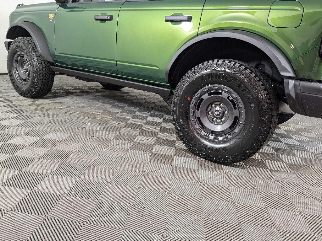 2025 Ford Bronco Badlands photo 5
