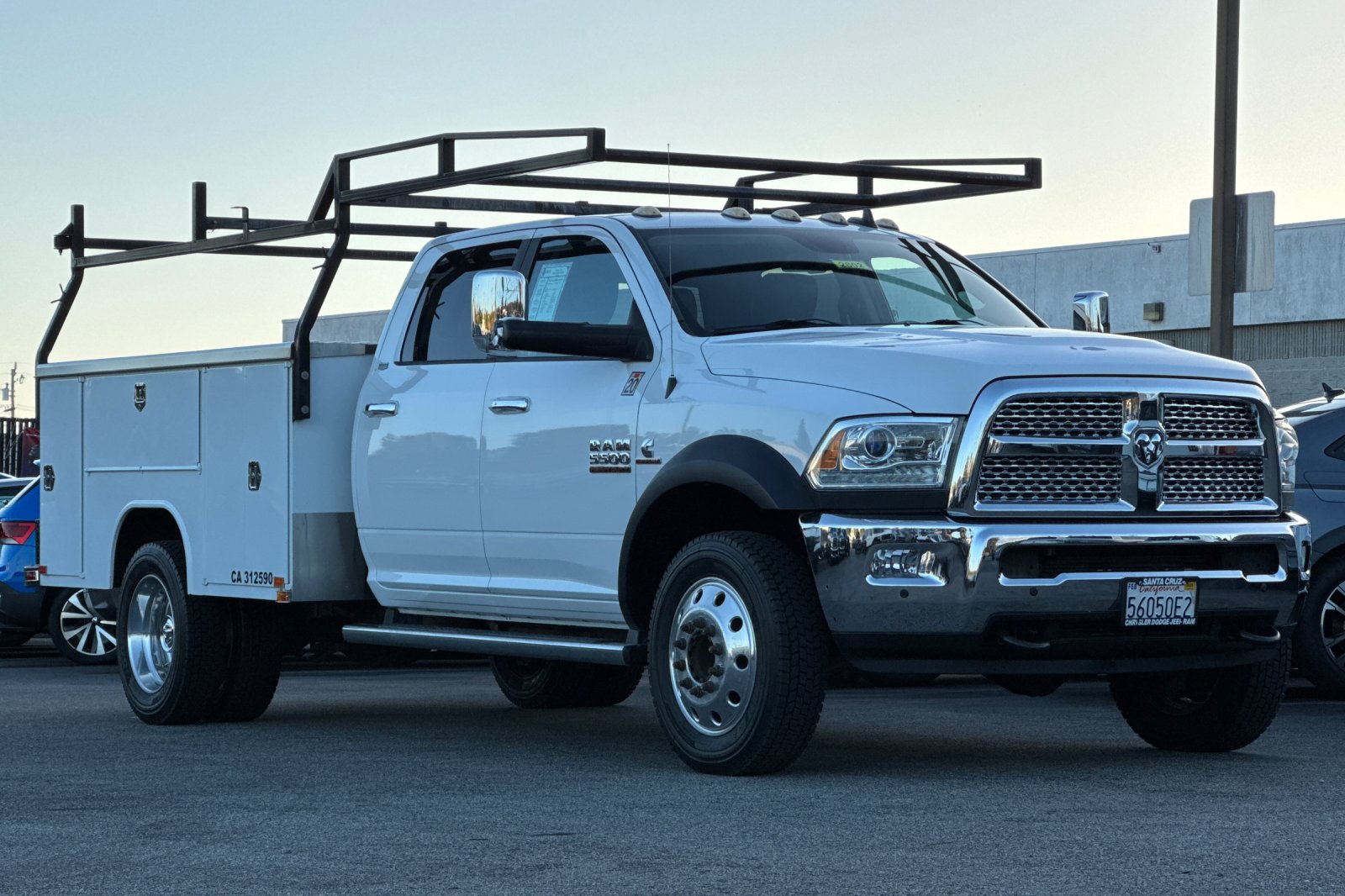2017 Ram 5500 photo 2