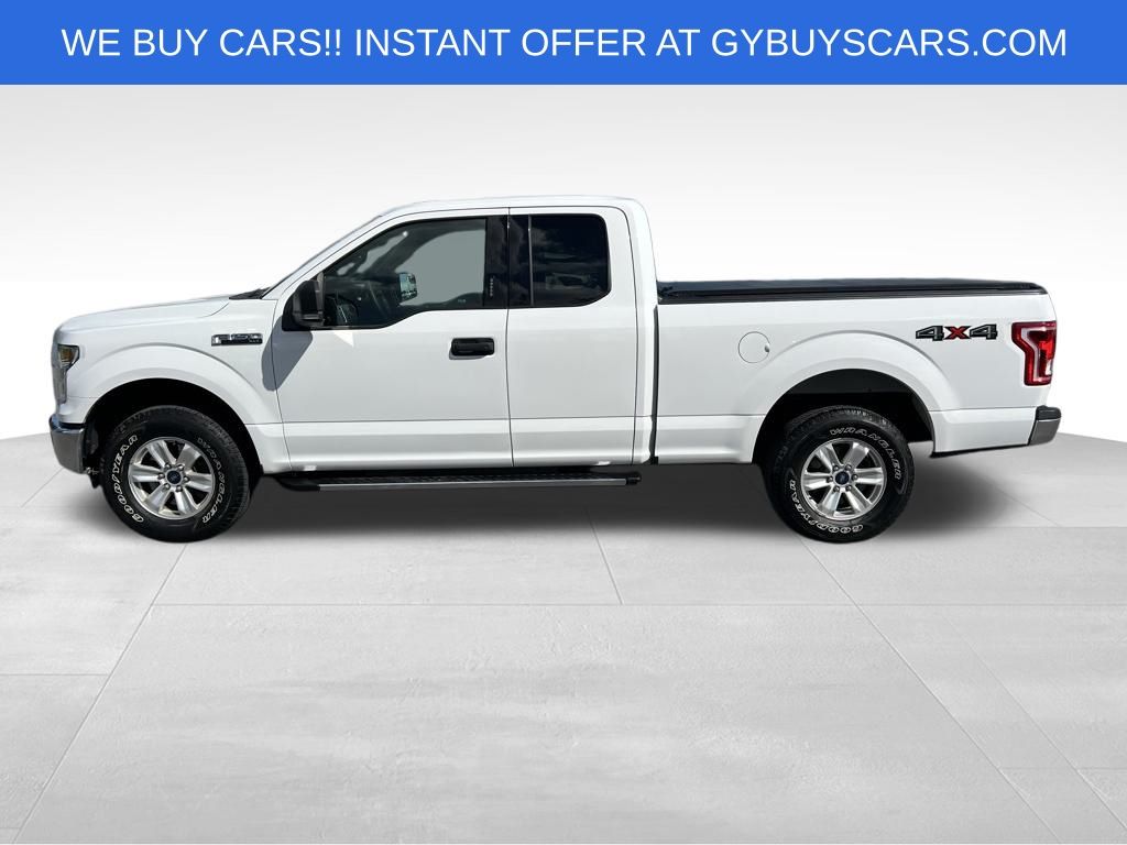 2015 Ford F-150 XLT photo 2