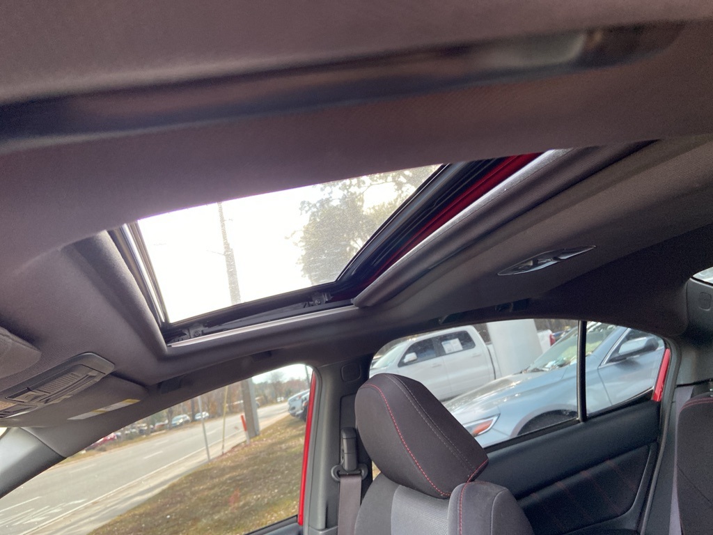 2021 Subaru WRX Premium photo 4