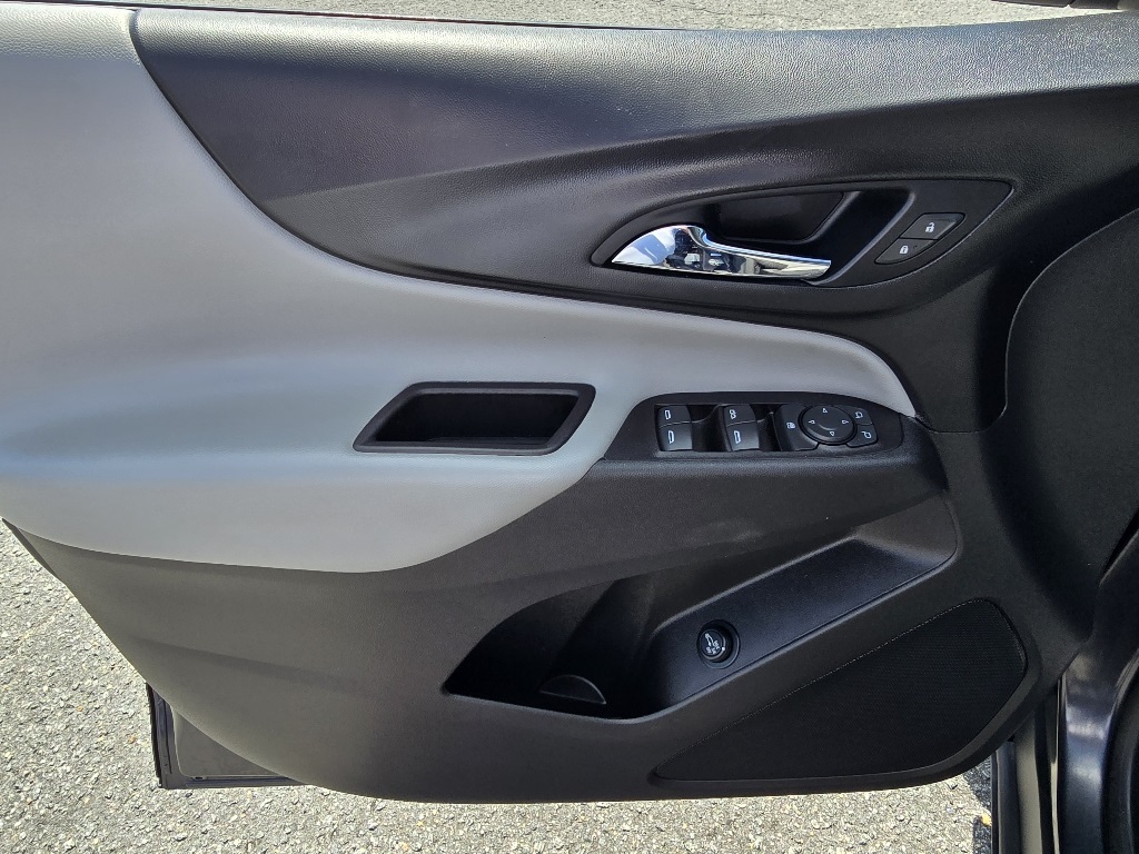 2022 Chevrolet Equinox LT photo 8