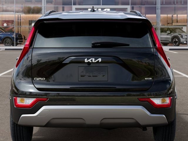 2025 Kia Niro SX photo 13