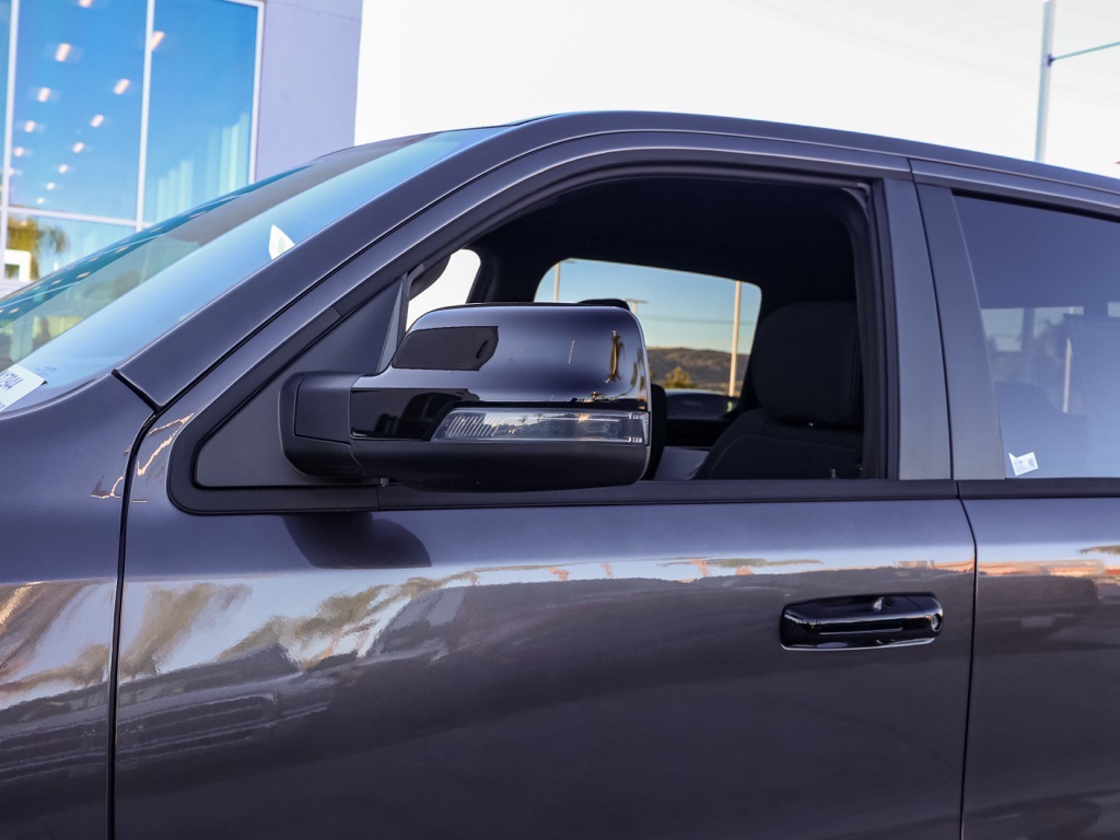 New 2026 Granite Crystal Metallic Clear-Coat Exterior Paint RAM Big Horn/Lone Star image 11